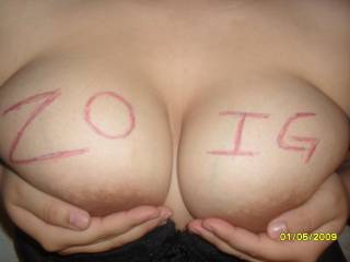 representing Zoig..anyone want to tribute these beautiful tits...