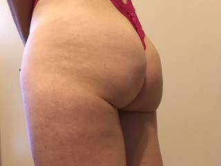 This is the ass that converted me from a boob man alone and now I appreciate ass so much