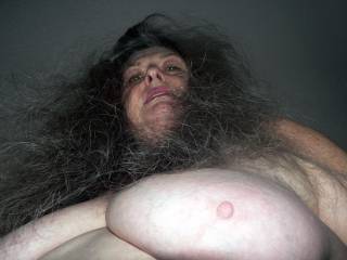 HEY I\'M BACK WITH SOME NEW PICS FOR YOU TO JACK OFF TO!