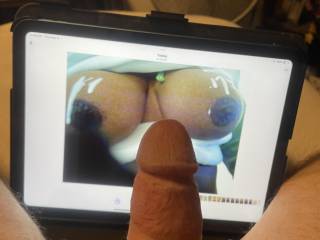 Showing my appreciation to Mrs. Wanders’ luscious tits. A big thanks to Mr Wander for sharing her with me. Mmmmmmmm😜💦💦💦💦💦💦💦💦💦❤️‍🔥