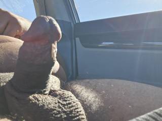 Chilling in the SUV and who wants to get down and dirty in here? ;)