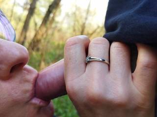 Blowjob in woods. She suck me till cum in mouth.