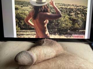 Keepcalmandwatch Nothing between her and the horizon! 🤠!”