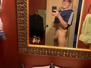 Brian Stoddard exposing his small hairy penis and mostly shaved small penis. I’m so proud of my little small penis. I love exposing myself turns me on makes my little dick all the way to 4 inches.