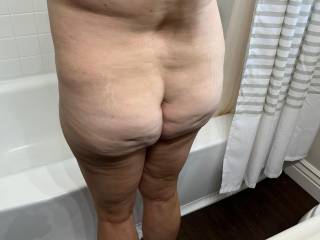 guy\'s does my 55 yo ass still turn you on..wanna bend me iver..
