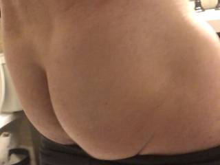 just finished a wild fuck session with my girl who is on her knees on the front side of my ass