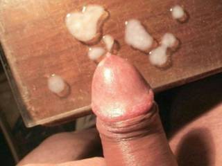 I\'m ejaculating over a table