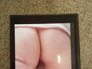 Needed to get rid of a load so I had to look at my wife\'s hot ass