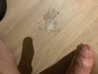 Picture of the last clip i cummed in. It was a huge load and i orgasmed hard