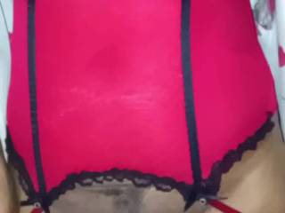 Entertaining my hubby\'s friend wirh a  sort video clip.showing off  her coloured pussy.