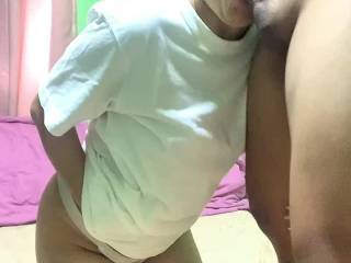 🎥🔞 WATCH MY MILF TEASING ME SUCKING HER TOY I JUST CANT HELP MYSELF WATCHING HER‼️ FEELS SO GOOD‼️😩