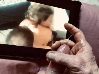 I usually don't cum on my ipad, but I couldn't help it as I watched my friends fucking.