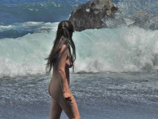 We had a delayed honeymoon after I retired, with caretaker for the cats and property, Hawaii\'s Big Island (this shot), Maui and Kauai are the others we went a couple of times and always I got my nude shots. Mid-50s here.