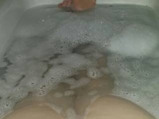my gf In the bath