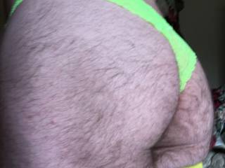 do you like me in lime green panties? xxxx