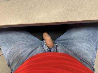 I was so horny at work that I jerk it off a little bit