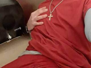 Would anyone want to come suck this dick in a public restroom and risk getting caught!??? 🤔