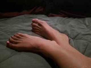 For those out there that love feet! Would you rub my feet?