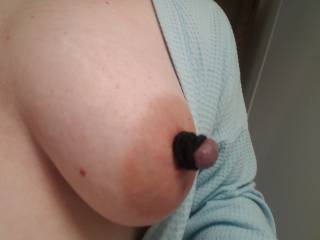 E has found a new use for pony tail holders. This makes E instantly wet.