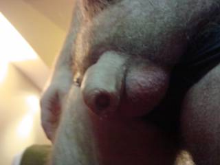CLOSE UP