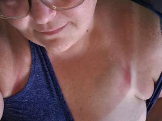 Naughty South Carolina nurse hard nipple!!