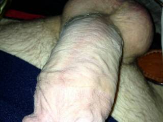 Laying in bed, iphone in hand, got bored. Any ladies wanna start at the balls and lick thier way to the tip?