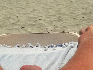 Enjoying the nude beach 😎👍