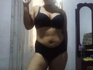 Sri lankan hot bbw  with sexy  lingerie shoot