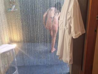 Washing her pussy before we visited the sex club