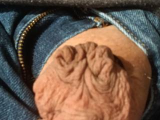 Hide the wennie play