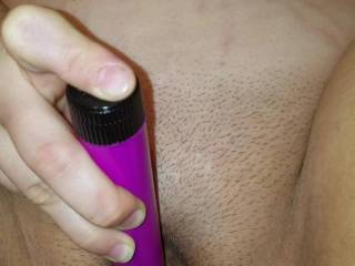 Making myself cum with a vibrator - it would be more fun if I had some help, though ;)
