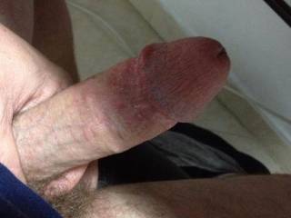 Horny after work..
Anyone of the ladies want to taste?