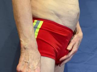 These tight shorts do quite a good job of holding \'Him\' in place.