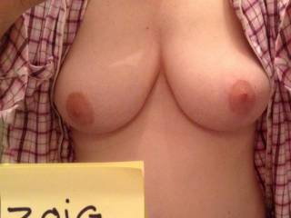 Little mirror boobs
