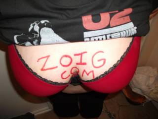 Showing my appriciation to Zoig!! Anyone wanna show there apriciation with a nice creamy load on my tits?