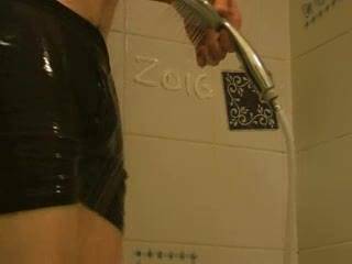 It's raining men under the shower with Zoig, my dick, my ass and You...Cum on the water!...
Are you ready to receive me?