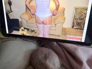 MarissaBerenice ~ “My back!”