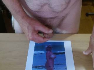 To a beautiful woman and a chat friend in the Netherlands. 
Voor een mooie Nederlandse vrouw en een chat vriendin.