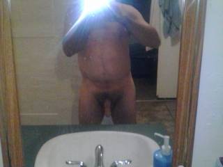 Just a selfy in the bathroom