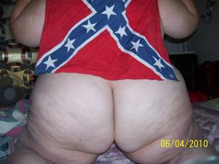 O yes I wanna spank it and make it bounce on this rock hard bbc while you ride me wearing that flag! :p