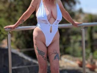 I felt so naughty in this, hubby enjoyed it very much too, in it and out of it