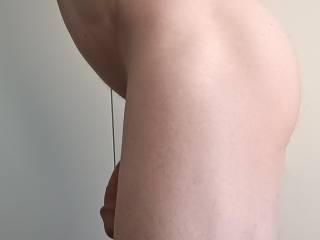 Side profile of this slim butt