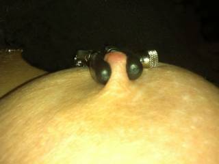 nipple clamp tits