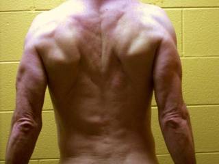 I'm B-a-a-ck!  I worked hard for this backside.  Ladies, what-da-ya think?