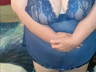 Hope you like curves and tits 😉