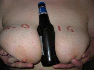 Mmm I think I'll have a beer, as long as she cum's with it. Nice