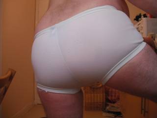 Ladies and gents, I present my tight shorts-clad ass for your kind inspection