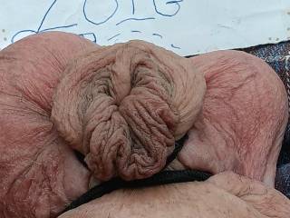 It\'s hide the wennie by tongue 👅