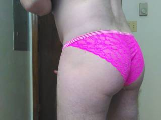 Send me your panties and I\'ll wear them and take pics for you and upload them for zoig members to see!!!!