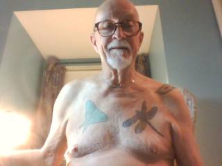just me at 81 yr old enjoying exposing myself, care to join me?